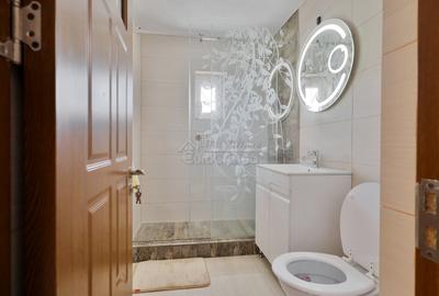 Apartament 3 camere cu vedere spectaculoasă la mare, la doar 100 metri de plajă - 8
