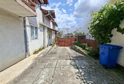 Apartament 3 camere la casa curte pivnita parcare zona Centrala - 21