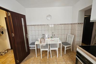 Apartament 3 camere, etaj intermediar, Complexul Studențesc, comision 0% - 11