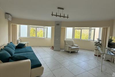 Apartament cu 3 camere – proaspăt renovat, spațios și excelent poziționat.Piata - 1