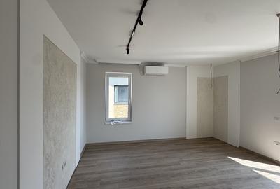 Apartament cu 2 camere decomandat în Giroc