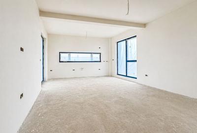 Apartament cu 3 camere semidecomandat în Moșnița Nouă