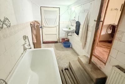 Casa interbelică cu arhitectură deosebită+Anexa și teren 1570 mp - 19