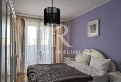 Apartament cu 4 camere decomandat, mobilat în Dacia