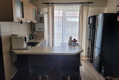 Apartament cu 4 camere decomandat, mobilat în Apahida