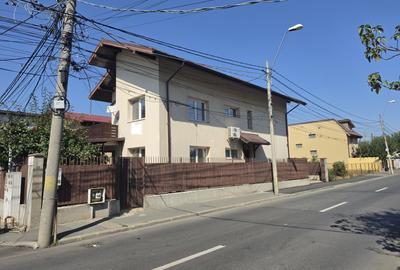 Casă individuală cu 6 camere în Apărătorii Patriei