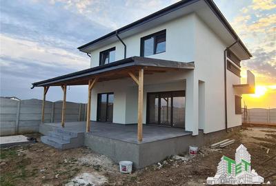 Vila lux 4 camere incalzire pardoseala cu terasa mare langa Soseaua de Centura - 9