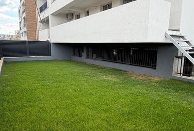 Apartament cu 3 camere decomandat în Theodor Pallady