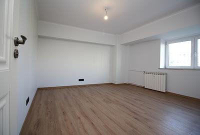 Unirii, rond piața Alba Iulia, 2 camere nemobilat, renovat - 4