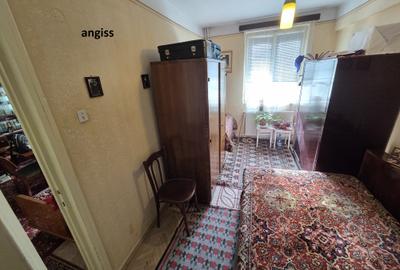 Apartament 3 camere str Isaccei PARTER INALT - 3
