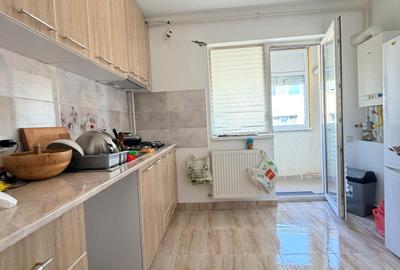 Apartament 2 camere de închiriat, Solstițiului 8, 450 € - 11