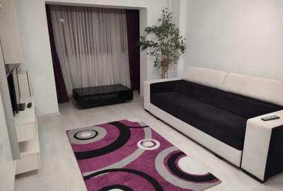 Apartament cu 2 camere semidecomandat, mobilat în Văcăresti