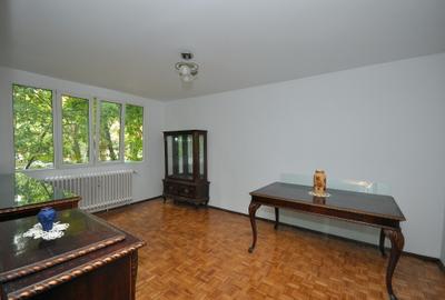 Apartament 3 camere decomandat Drumul Taberei 5 min metrou, comision 0 - 1