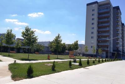 Apartament cu 2 camere decomandat în Păcii