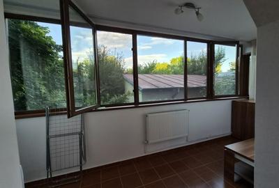 Apartament cu 2 camere decomandat în Drumul Taberei