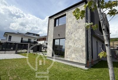 Casa noua de inchiriat Iris Voronet - 2