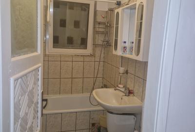 Apartament doua camere, decomandat, renovat - 17