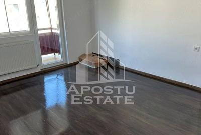 Apartament cu 2 camere semidecomandat în Girocului