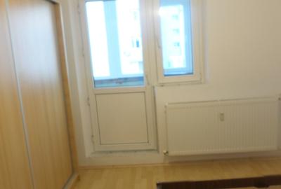 13 Septembrie – Margeanului, apartament decomandat, etaj intermediar - 9