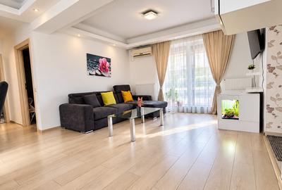 Apartament cu 3 camere semidecomandat, mobilat în Fundeni