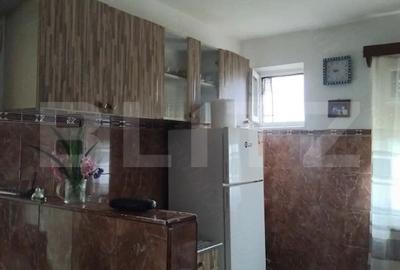 Apartament cu 3 camere decomandat, mobilat în Câmpia Turzii