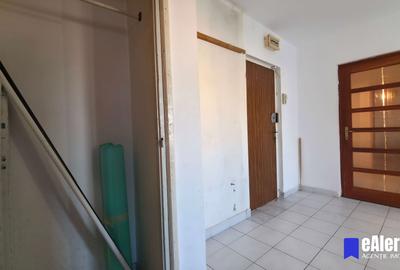 Apartament 4 camere, etaj 9/9 cu etaj tehnic, Str. Mărgeanului, Sector 5 - 18