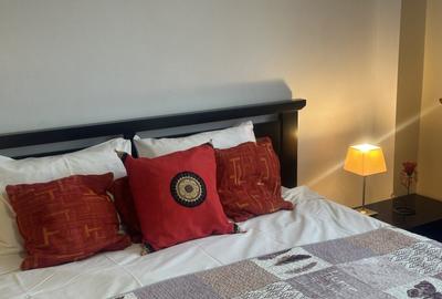 Apartament 2 dormitoare cu hol locuibil, 2 balc, centrala proprie, bloc solid - 2