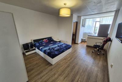 Garsoniera 30mp | Podu de Piatră - 340€ negociabil - 1