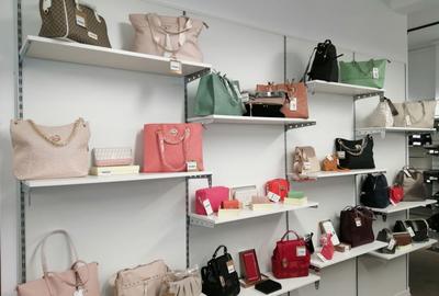 Spațiu comercial ultracentral, 200 mp singurul vad 100% pietonal Roman - 13