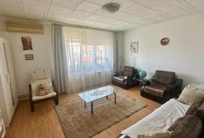 Apartament cu 3 camere decomandat, mobilat în 13 Septembrie