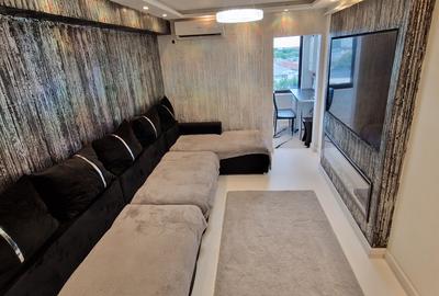Apartament cu 2 camere semidecomandat, mobilat în George Enescu