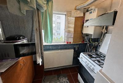 Apartament cu 2 camere zona Lujerului cu centralǎ - 4