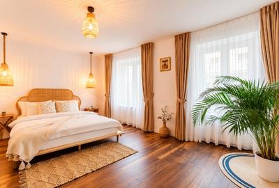 Apartament cu 4 camere semidecomandat, mobilat în Centrul Istoric