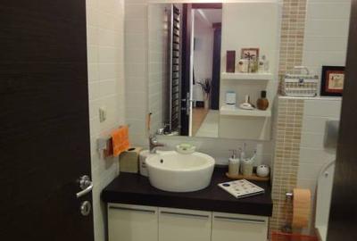Emerald Residence, view superb catre Lac si fantaniile interioare - 13