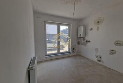 Casă 4 Camere - 120 MPU - 264 MP Teren - Terasa - 10