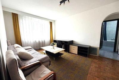 Apartament cu 2 camere circular, mobilat în Central