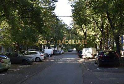 2 Camere de inchiriat | Obor | Metrou | Bloc Izolat  | A.C - 10