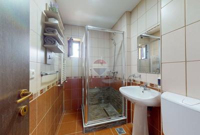 Pensiune în funcțiune | 10 camere | Teren 4.000 mp | Brădet – Săcele - 20