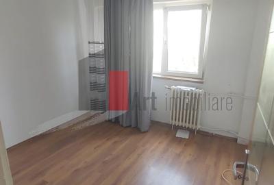 Apartament cu 2 camere decomandat în Lujerului