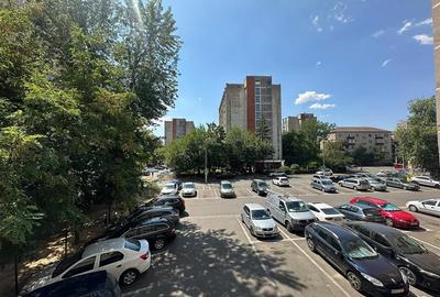 RECO Apartament la etaj 1 pe Bulevardul Dacia - 8