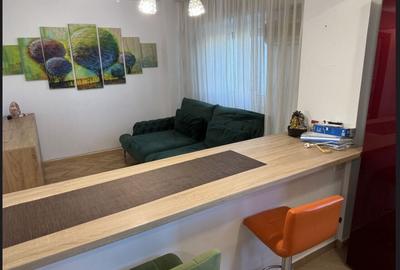 Dristor - Ramnicu Sarat , - apartament 3 camere, trei balcoane - 1