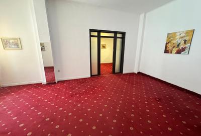 Casa singur curte, zona superba - 6