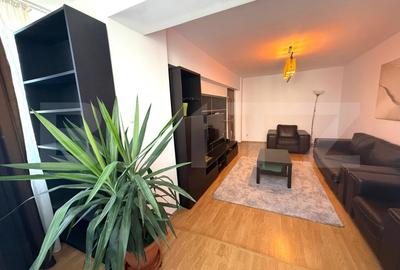 Apartament cu 4 camere decomandat, mobilat în Tudor