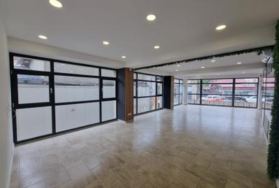 Spațiu comercial, 100 mp în Sebastian