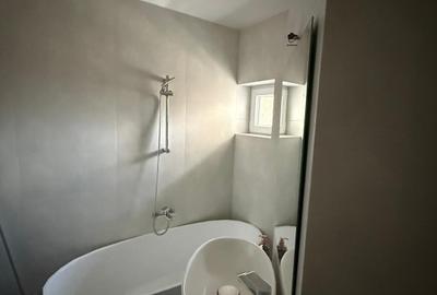Inchiriez Apartament 3 camere - 10