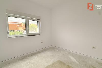 Duplex despartit, de vanzare 4 camere - curent trifazic - Mosnita Veche - 5