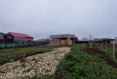 Teren Construcții intravilan de 1334 mp, în Km 5