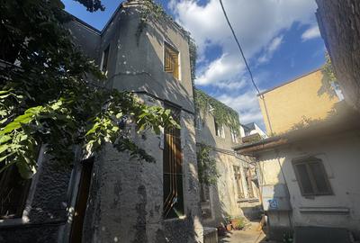 Vânzare apartament 3 camere vilă interbelică lângă Mall Vitan - 1