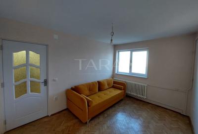 Apartament cu 3 camere semidecomandat în Gheorgheni