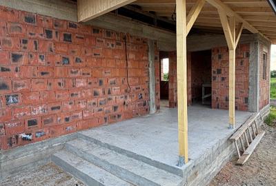 Casa parter, 3 dormitoare, 2 bai, CT+beci, living - 6